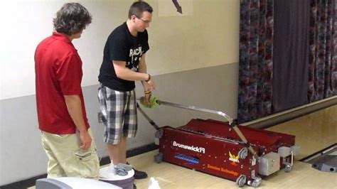 Why Experts Recommend Bowling Oil Machine for Maintenance