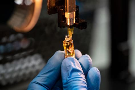 Why Experts Recommend Weed Oil Extraction Machine for Maintenance